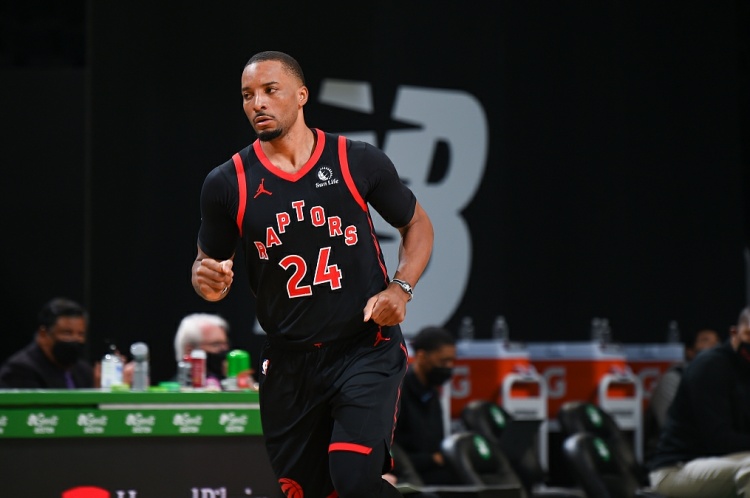 依然保持着 依然保持着