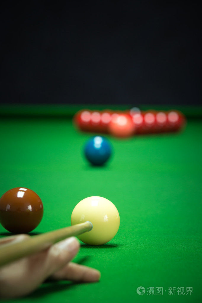 通过不懈的 通过不懈的