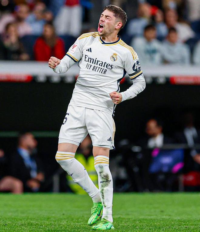 伊泽斯一直 伊泽斯一直