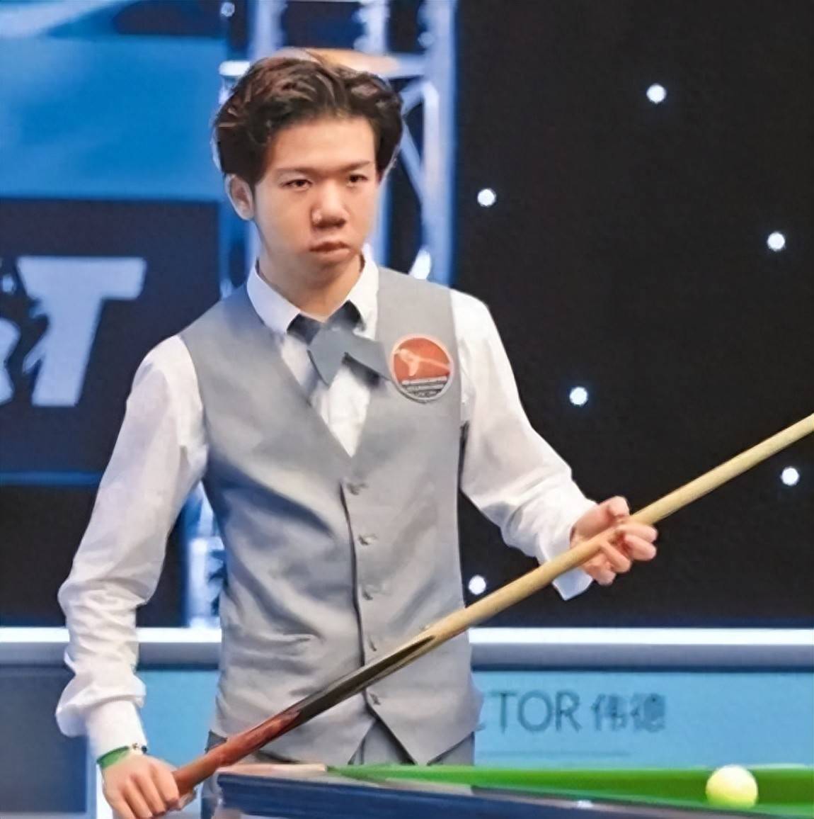 他将凭借坚 他将凭借坚